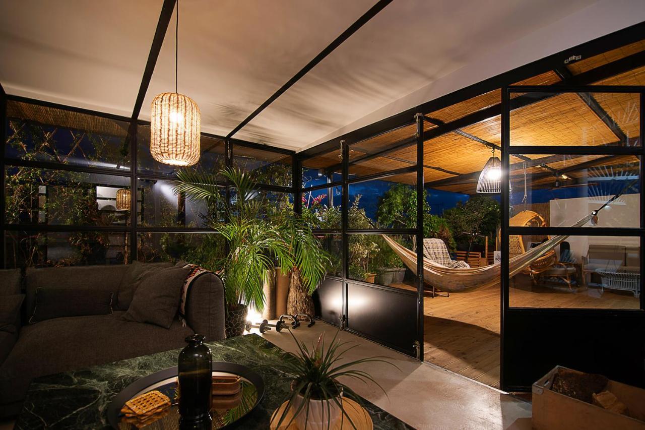 Unique Solar Penthouse With Jacuzzi And Sauna In Central Aten Exteriör bild